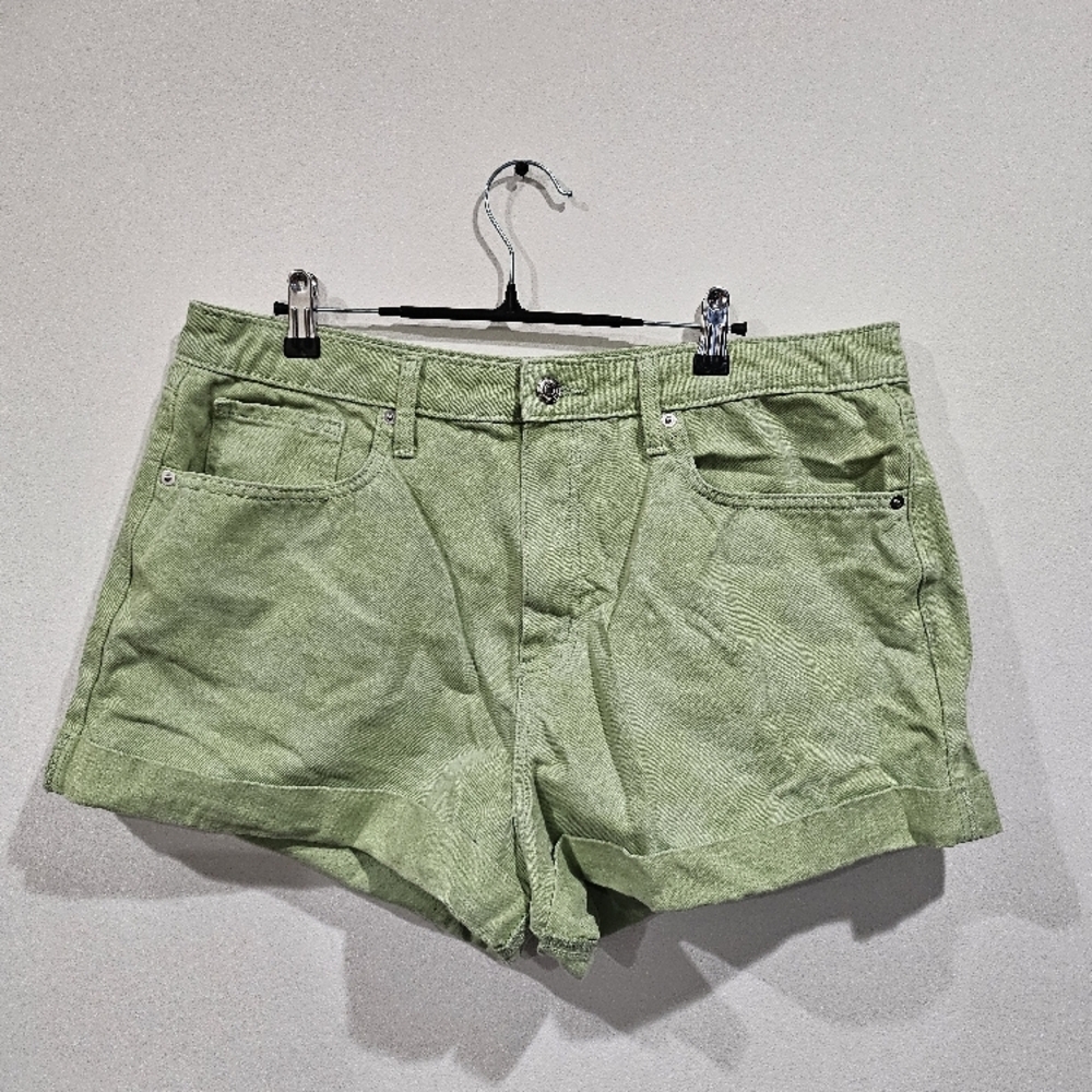 Green Summer Shorts